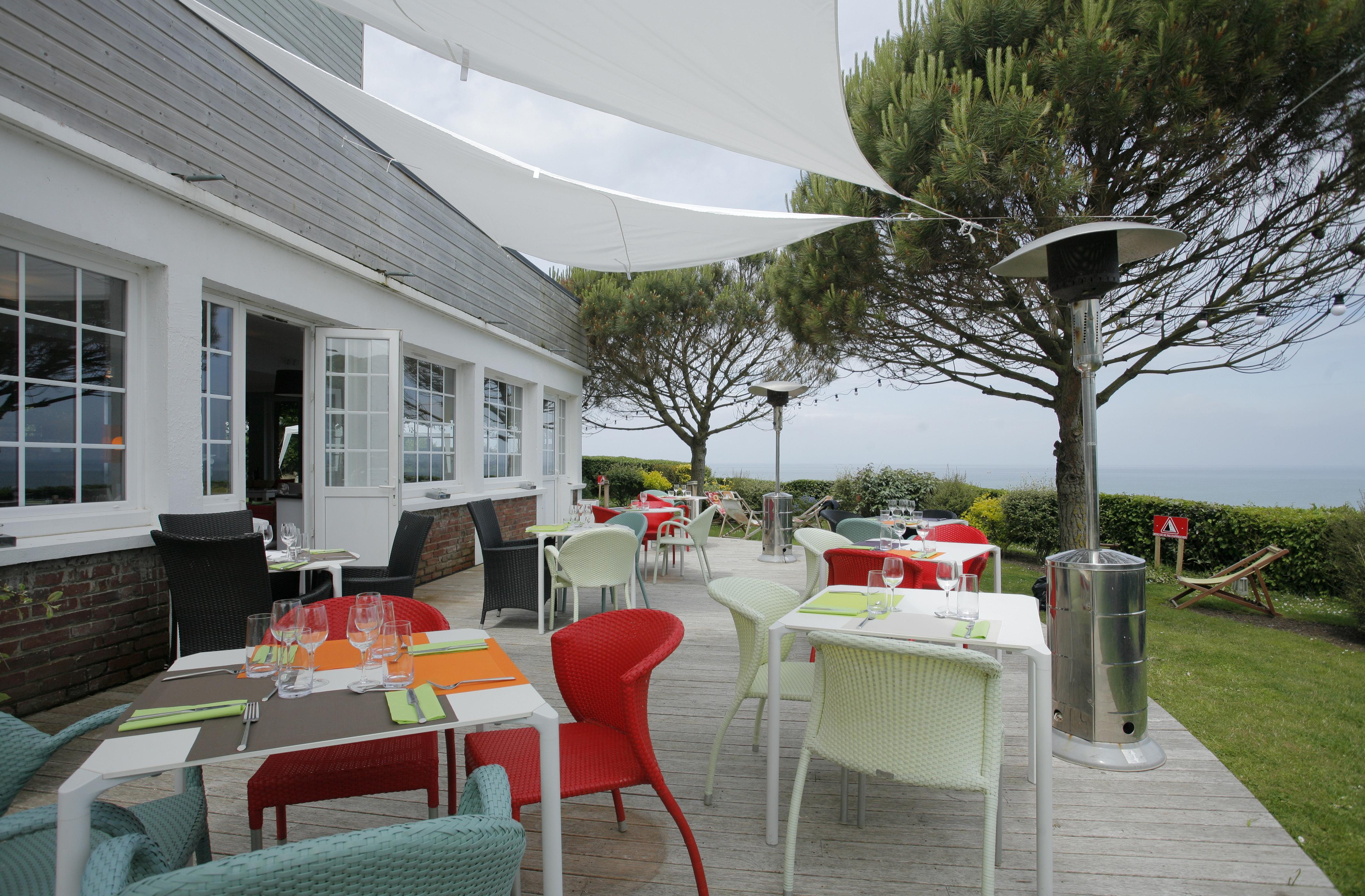 The Originals Hotel Le Cise Restaurant Chambres Et Suites Ault Exterior photo